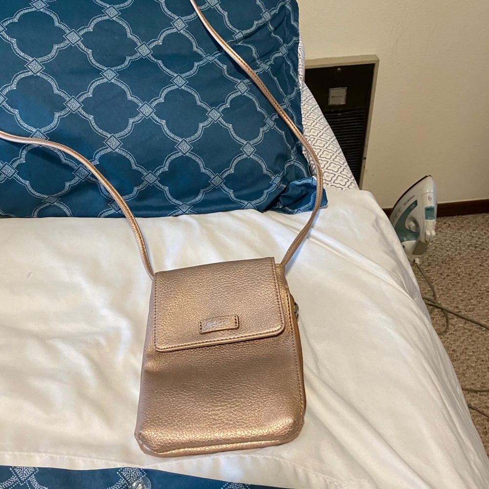 Relic brand phone purse